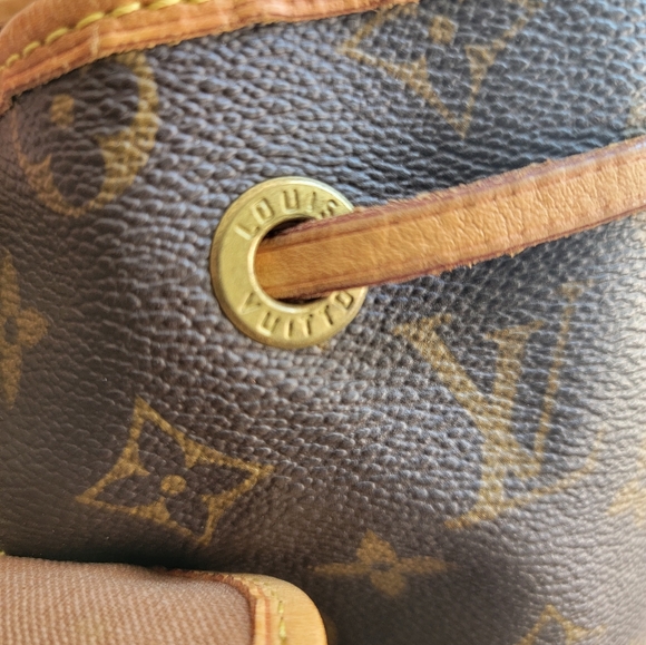 💯 AUTHENTIC LOUIS VUITTON Monogram Canvas Sac a Bosphore Backpack - Picture 9 of 13